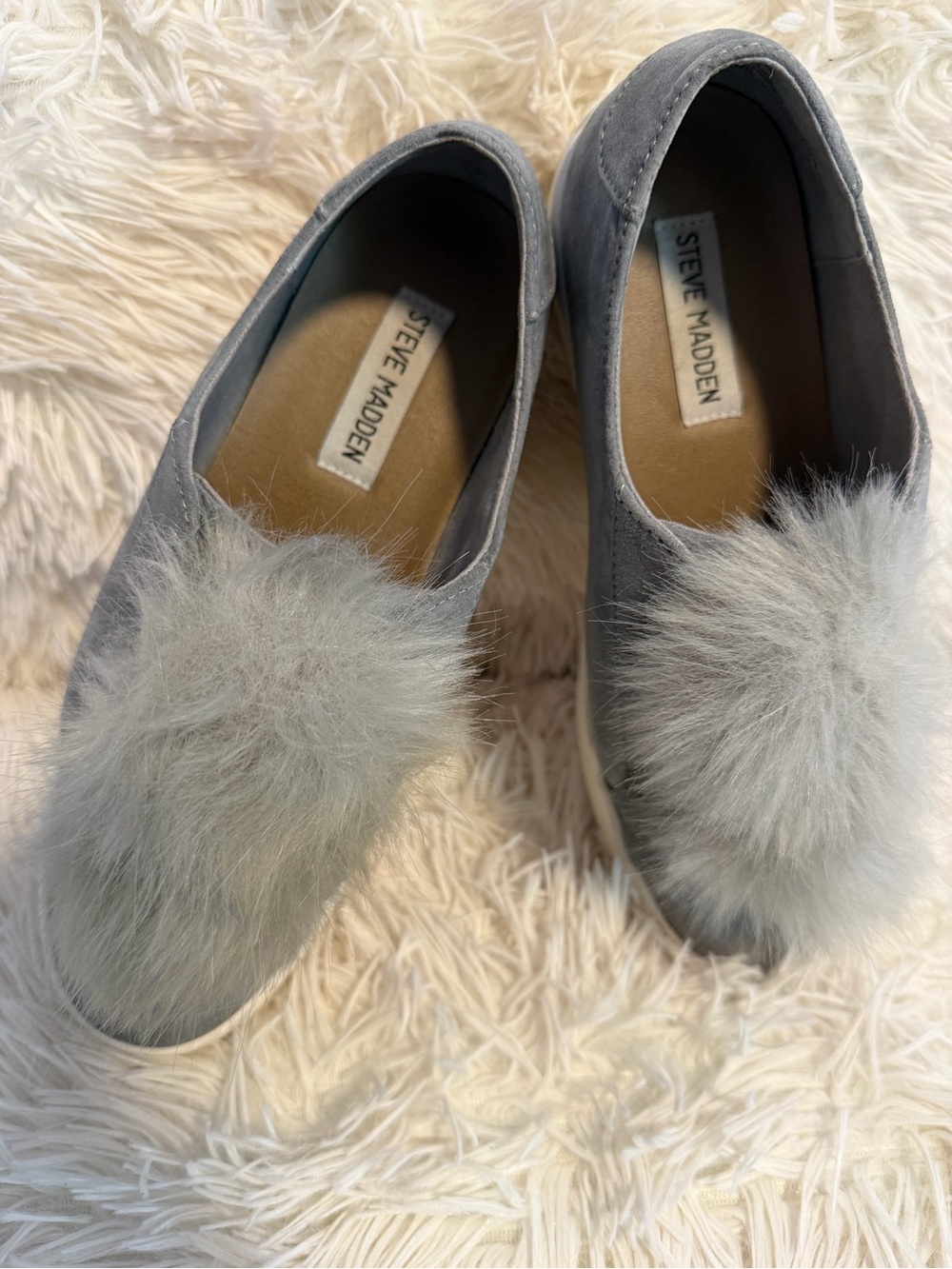 Steve Madden Gray Pom-Accent Slip-On Flats